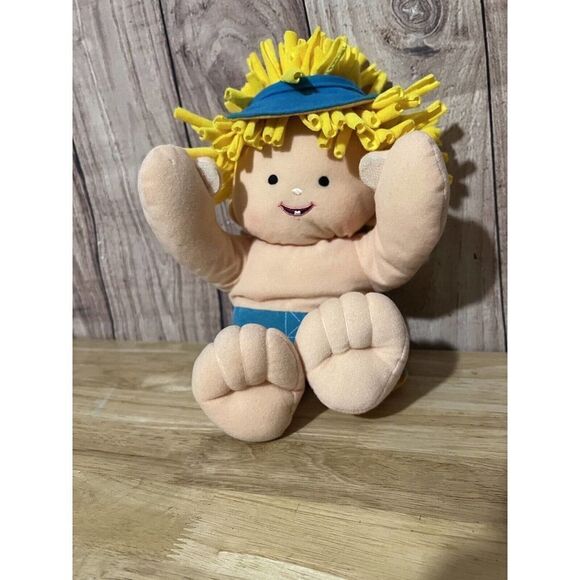 Spoiled Brats Plush Doll Well-Made Blonde Hair - Picture 1 of 7